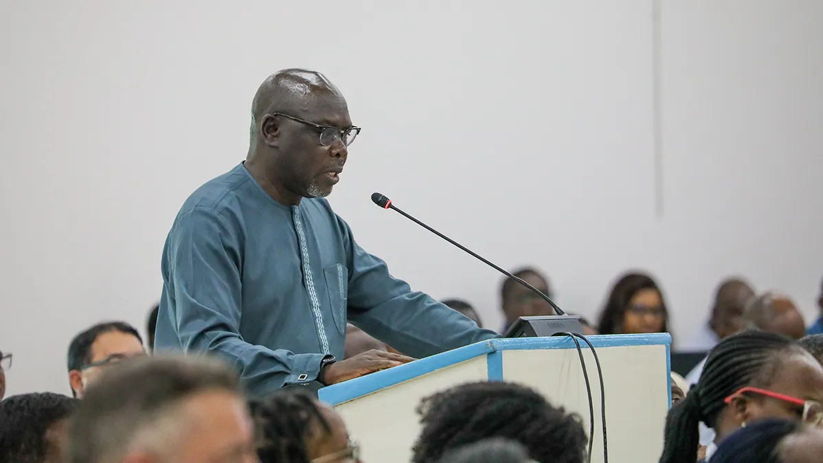 Chief of Regional Field Technology Services, Mr. Emmanuel Ngor, making a contribution during the townhall meeting. Chief of Regional Field Technology Services, Mr. Emmanuel Ngor, making a contribution during the townhall meeting.