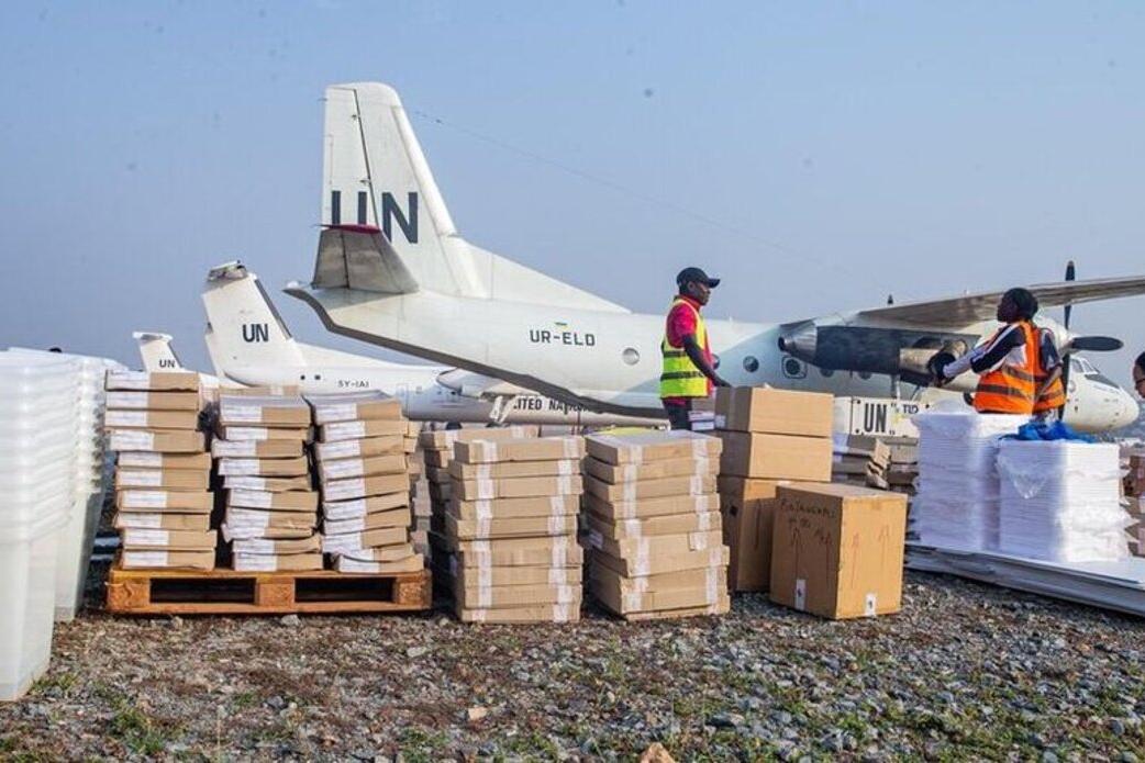 MINUSCA personnel prepare electoral supplies for transport onboard mission aircrafts.